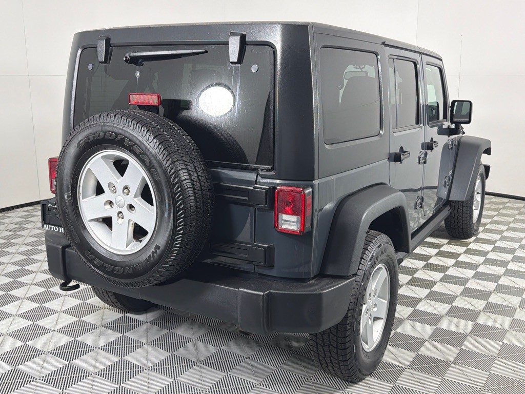 2017 Jeep Wrangler Unlimited Image 5