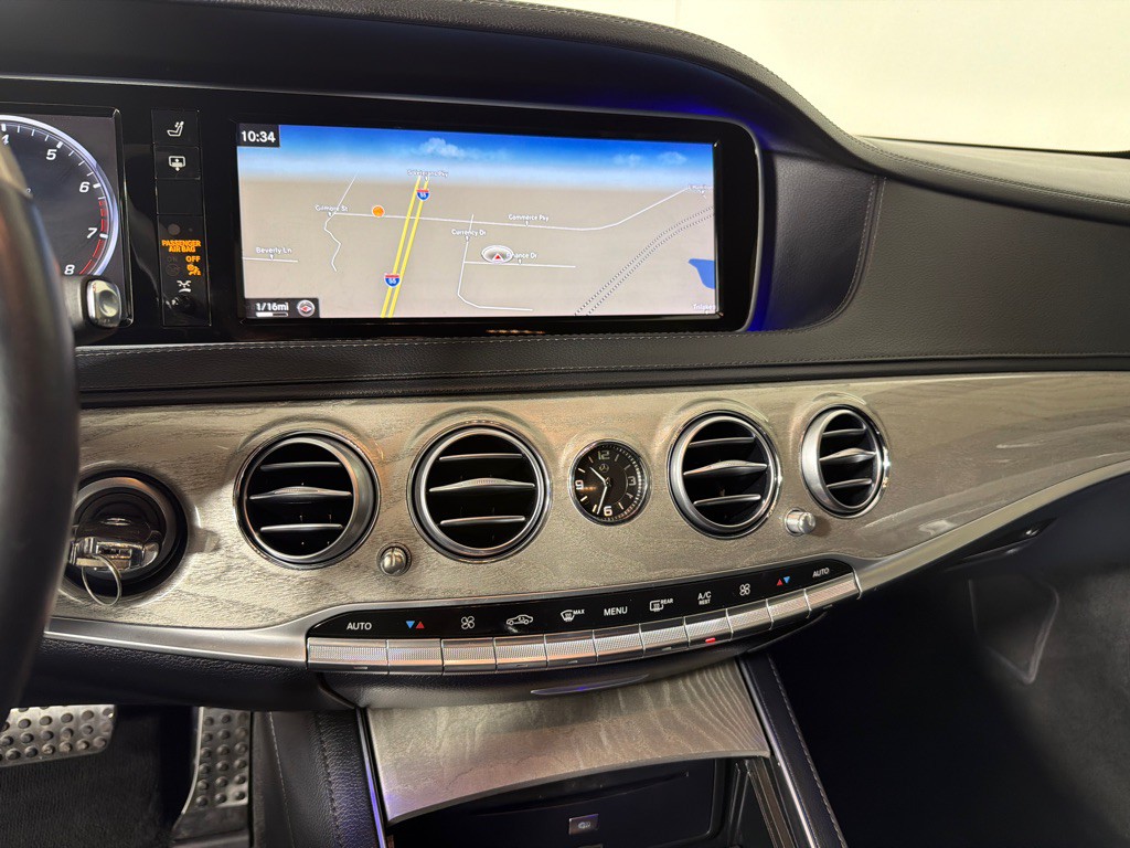2015 Mercedes-Benz S-Class Image 16