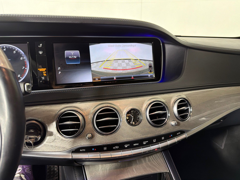 2015 Mercedes-Benz S-Class Image 17