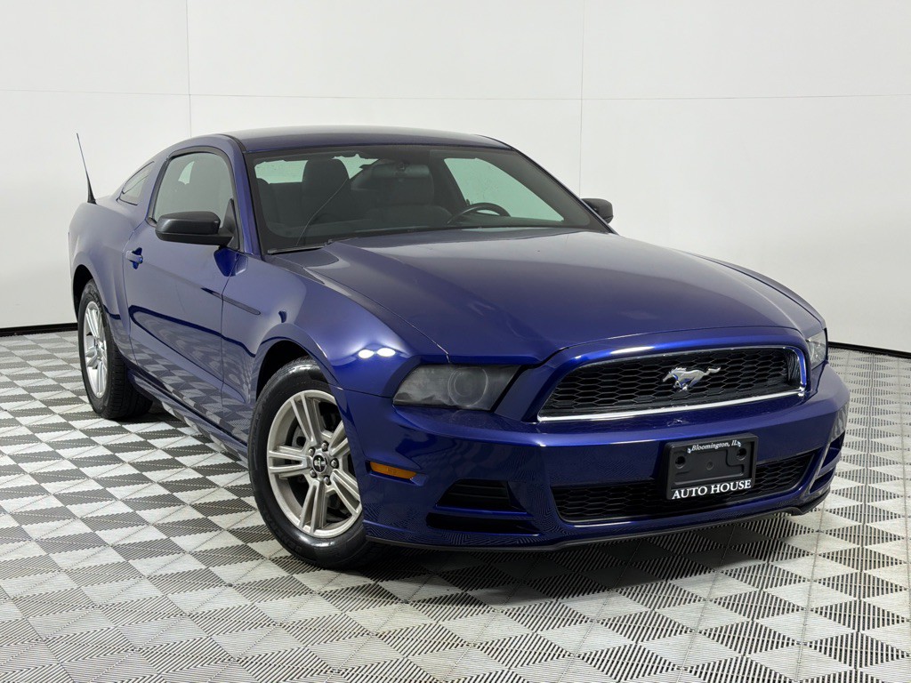 2014 Ford Mustang Image 2