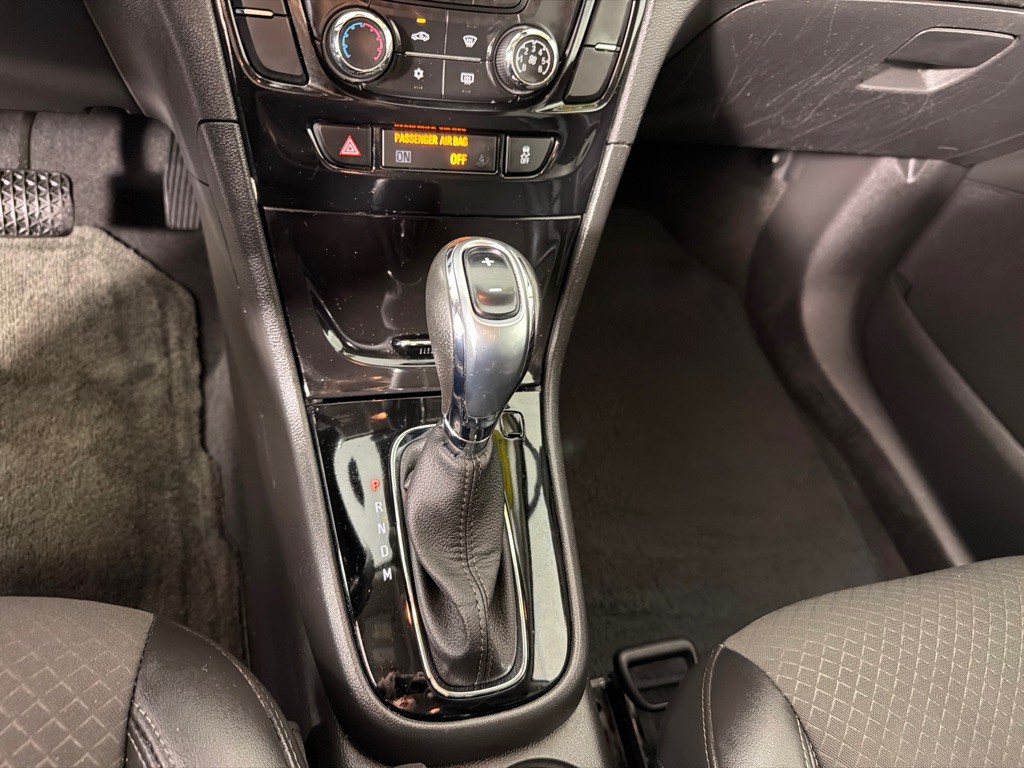 2019 Buick Enclave Image 17