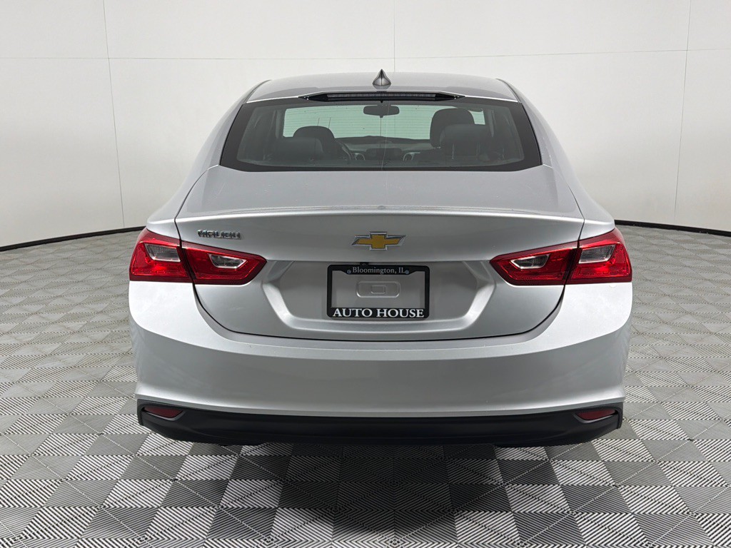 2022 Chevrolet Malibu Image 6