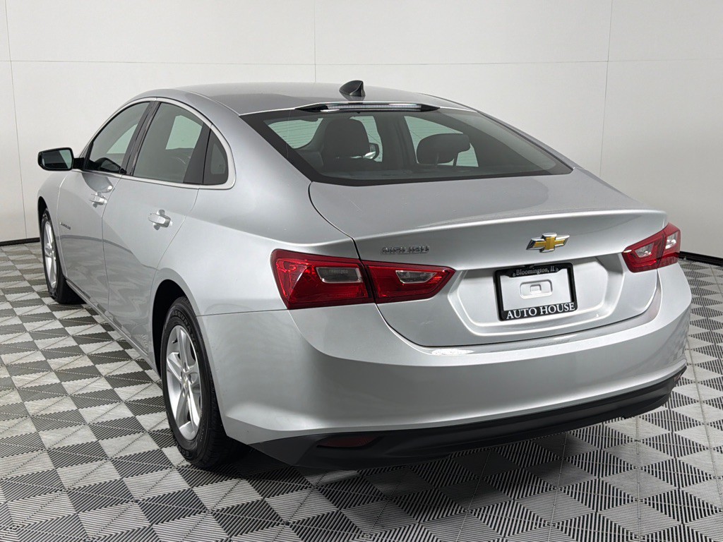 2022 Chevrolet Malibu Image 7