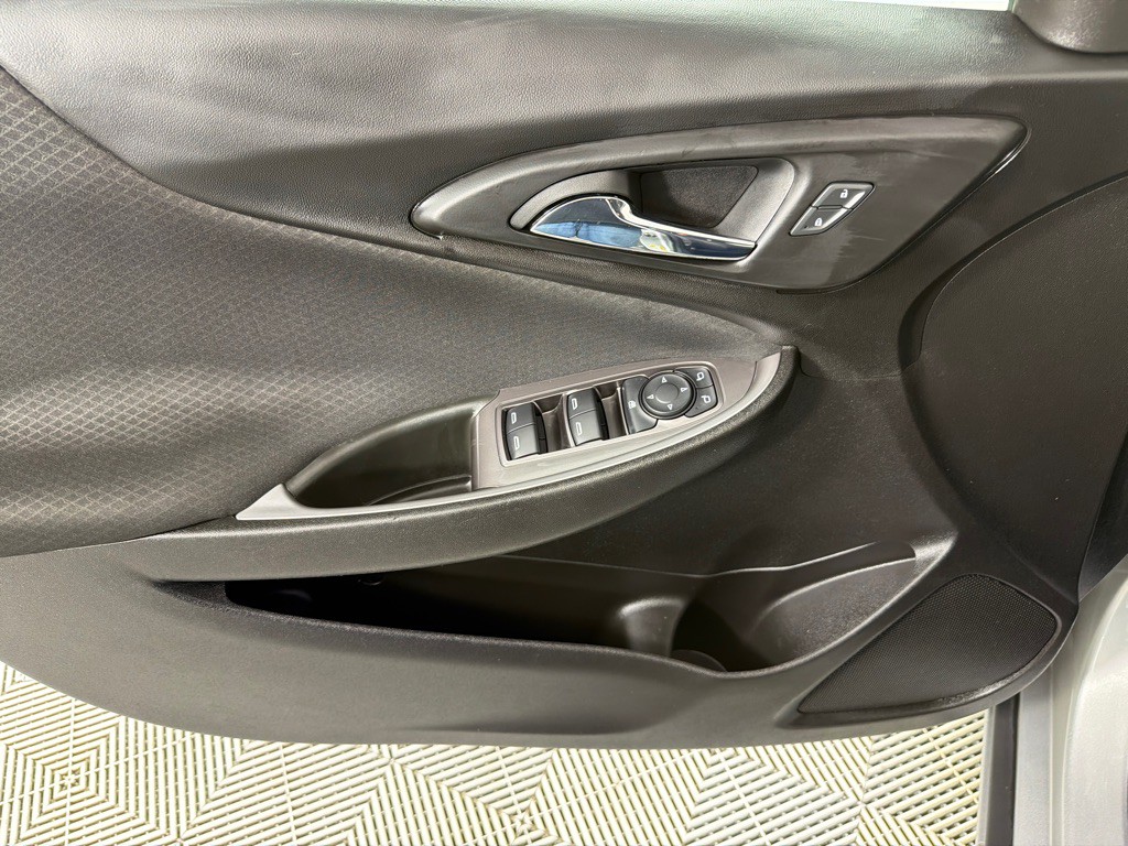 2022 Chevrolet Malibu Image 11