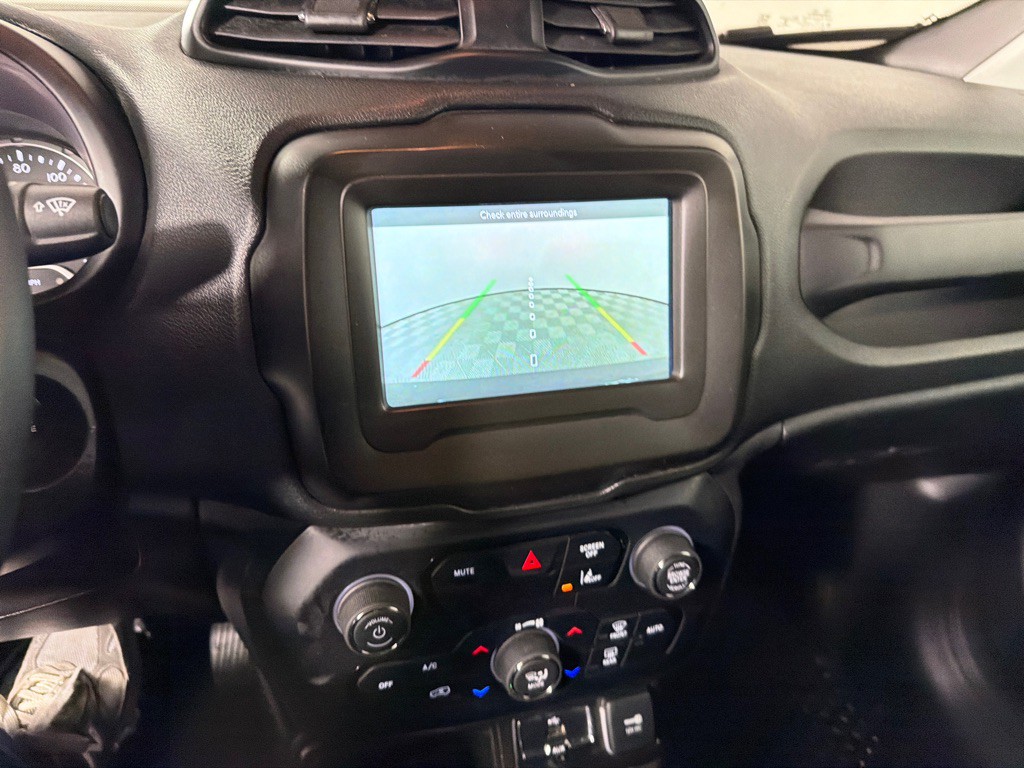 2021 Jeep Renegade Image 15