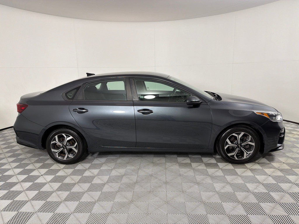 2019 Kia Forte Image 4