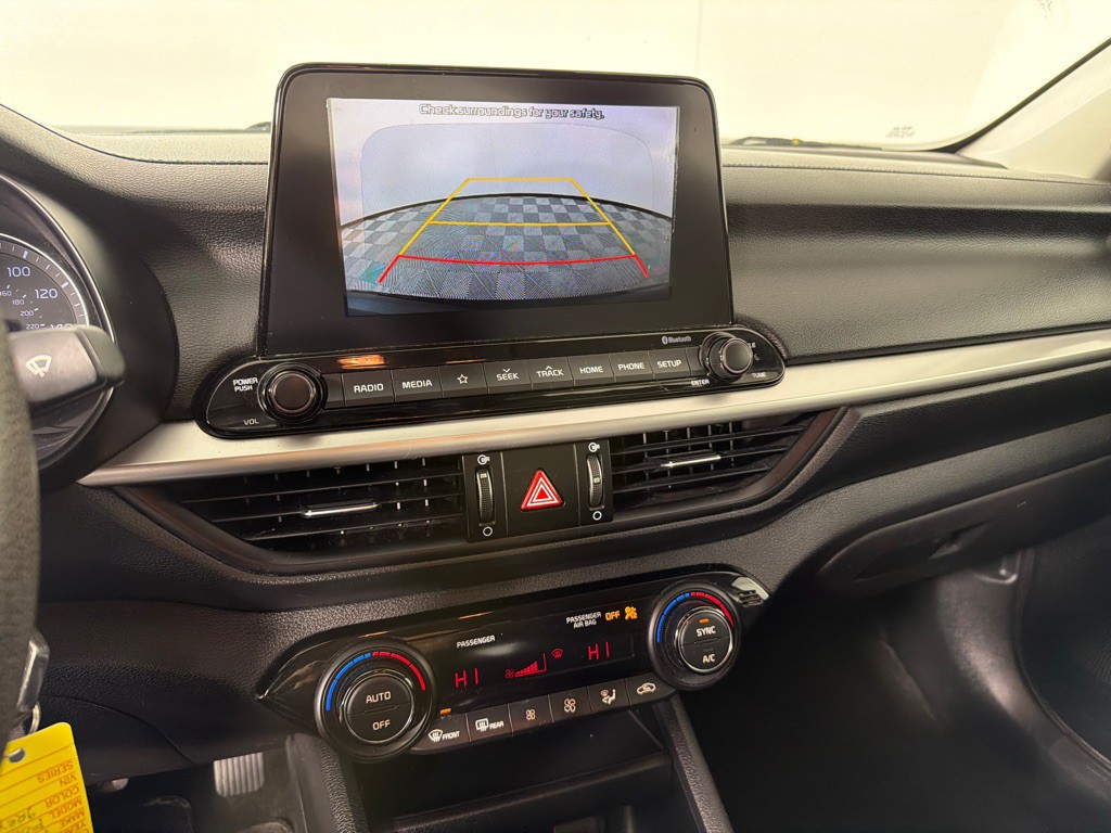 2019 Kia Forte Image 16