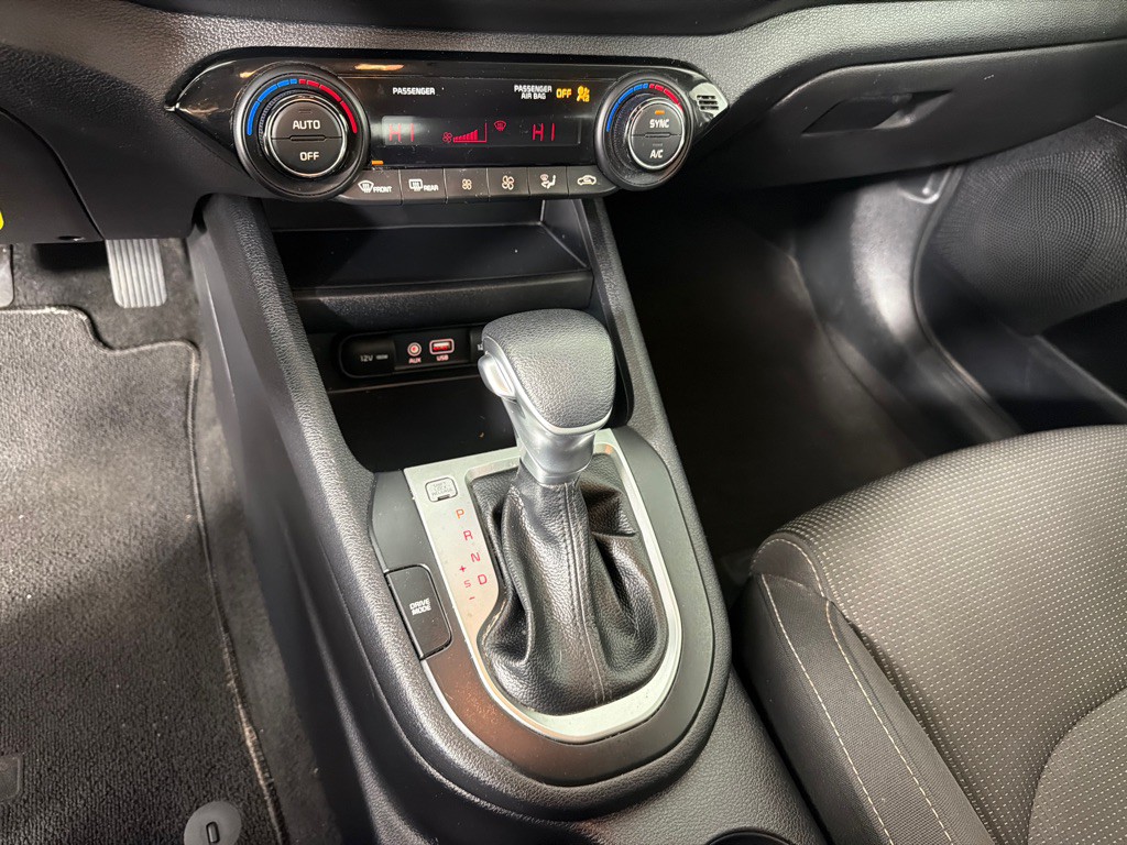 2019 Kia Forte Image 17