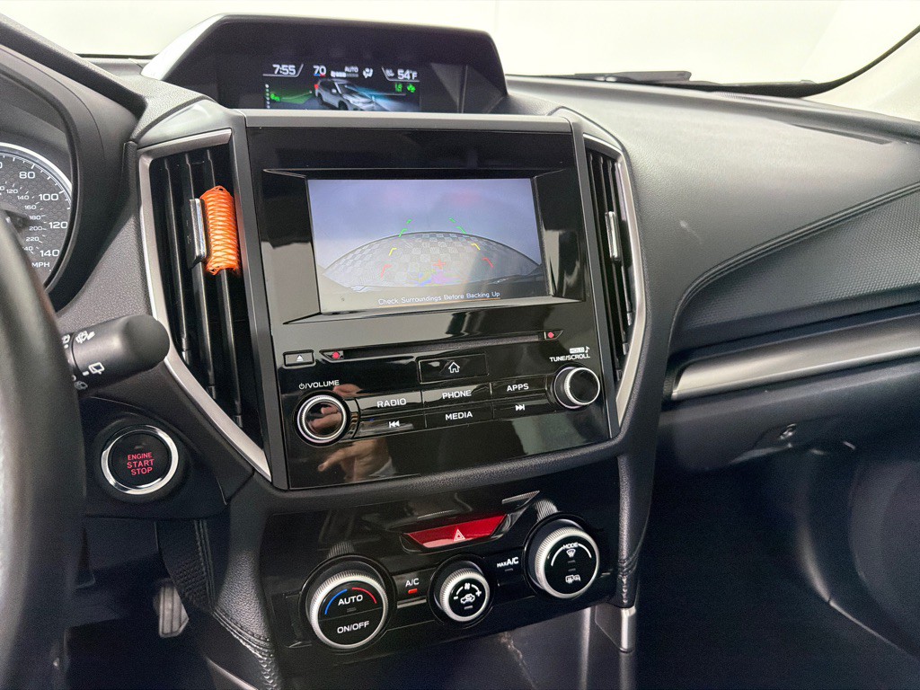 2023 Subaru Forester Image 17