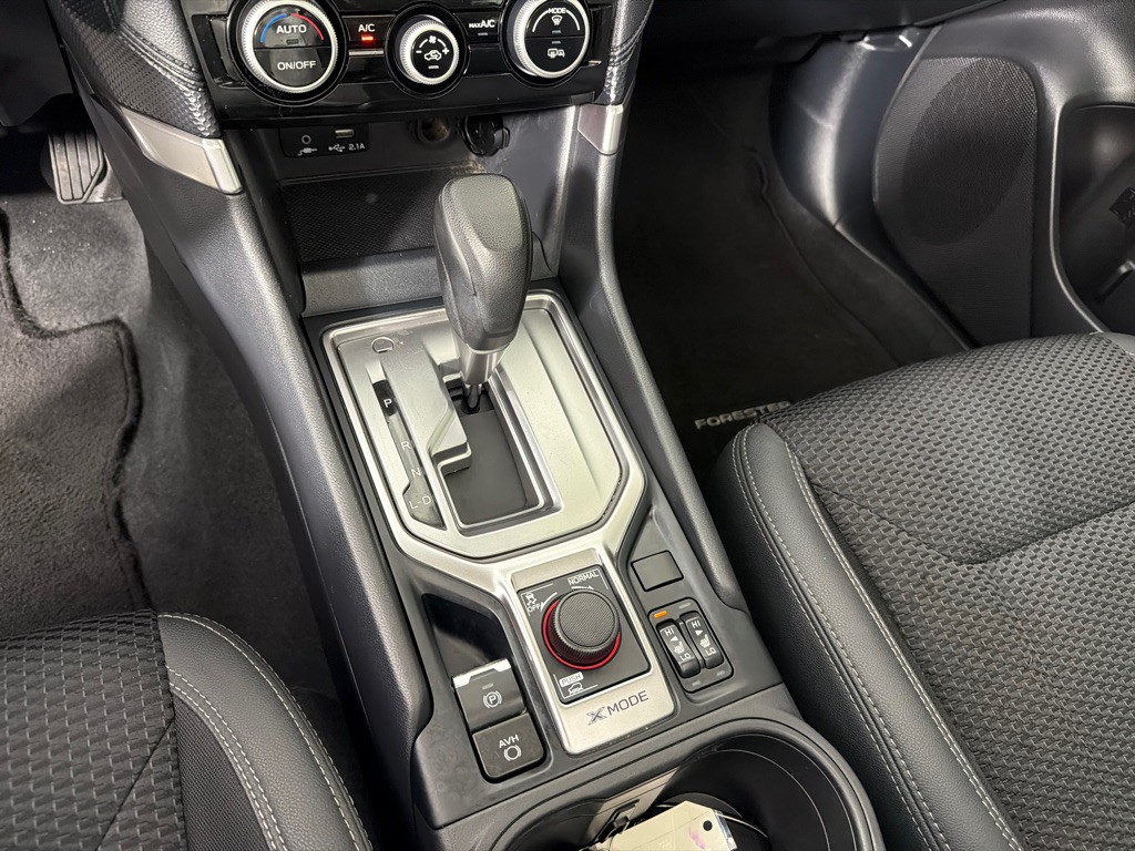 2023 Subaru Forester Image 18
