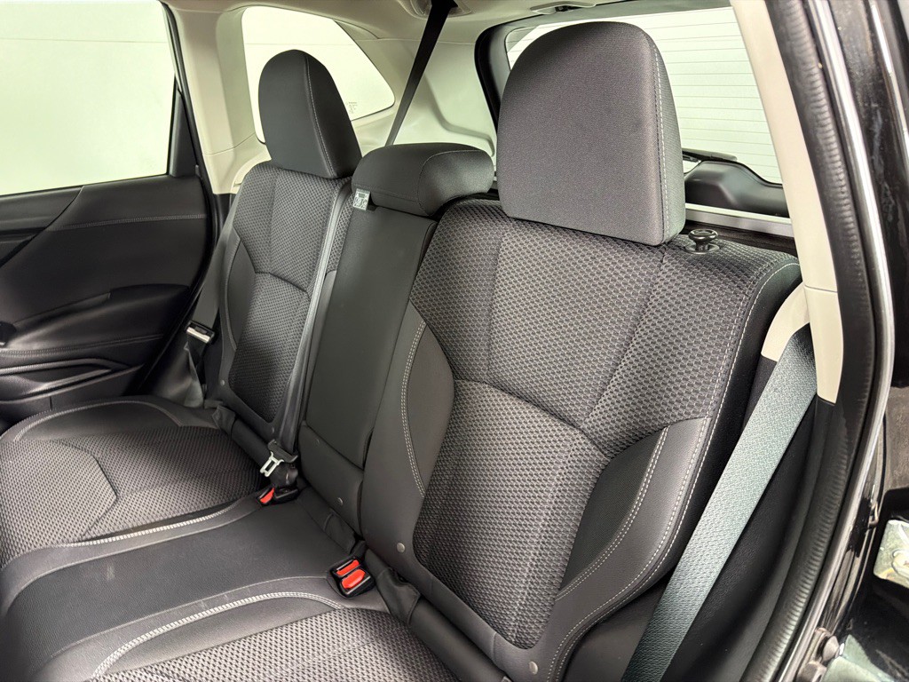 2023 Subaru Forester Image 20