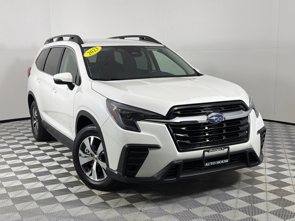 2023 Subaru Ascent Image 2