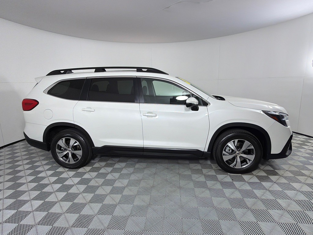 2023 Subaru Ascent Image 4
