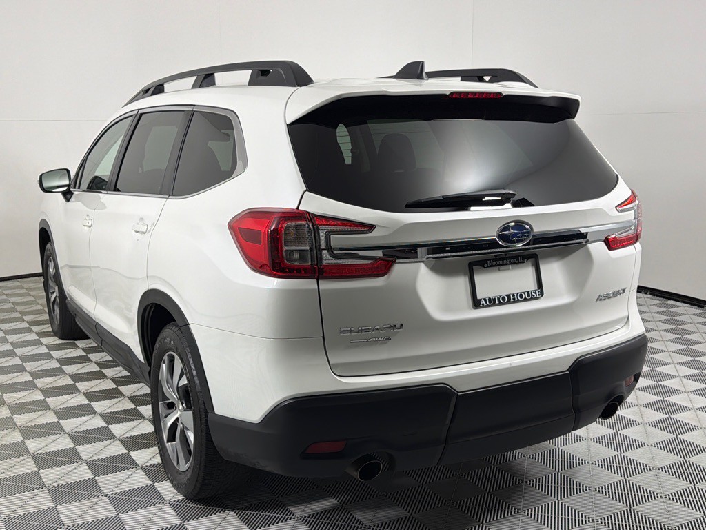 2023 Subaru Ascent Image 7