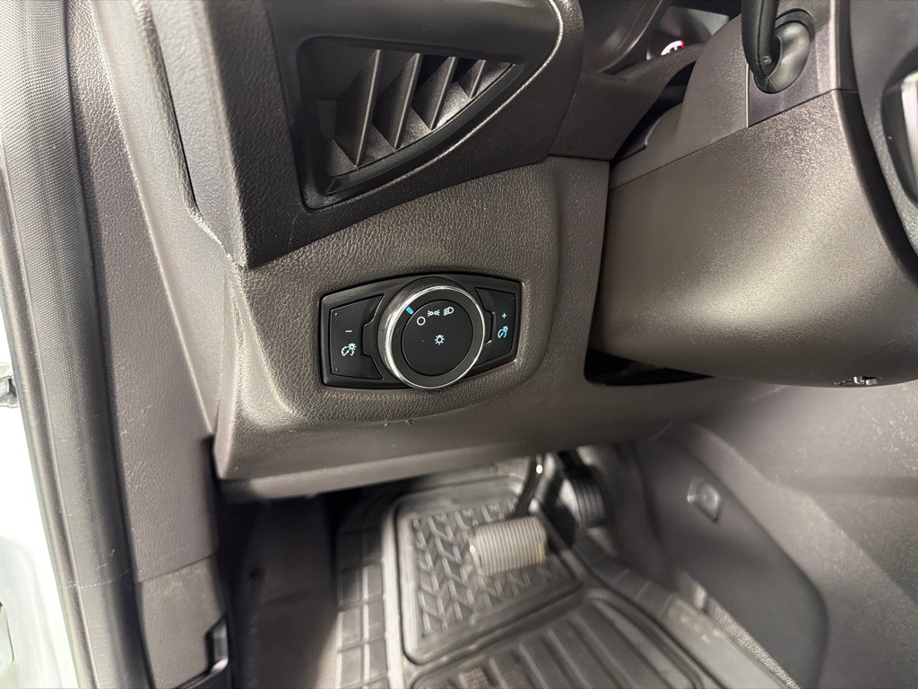 2017 Ford Transit Connect Image 13