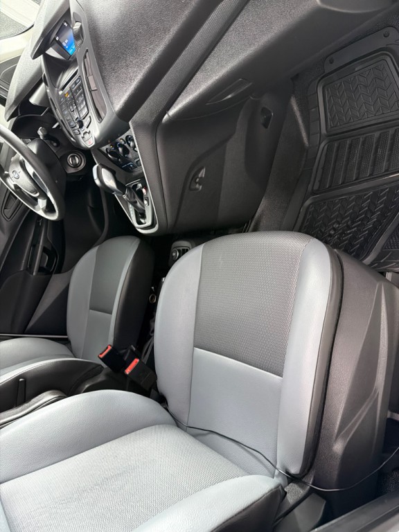 2017 Ford Transit Connect Image 19