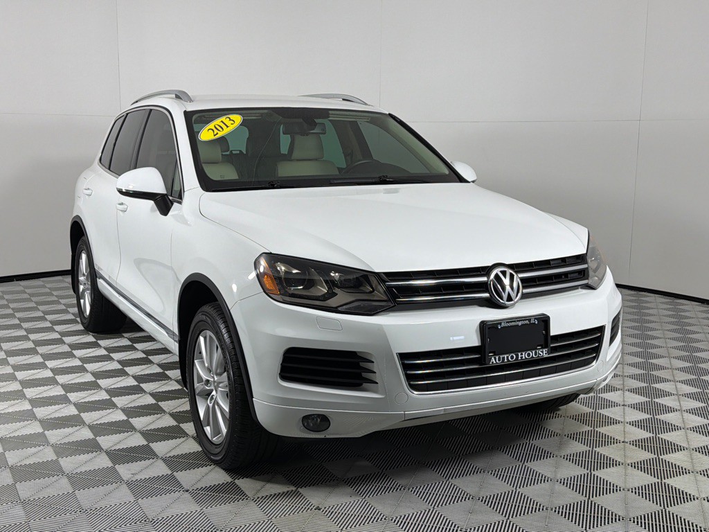 2013 Volkswagen Touareg Image 3