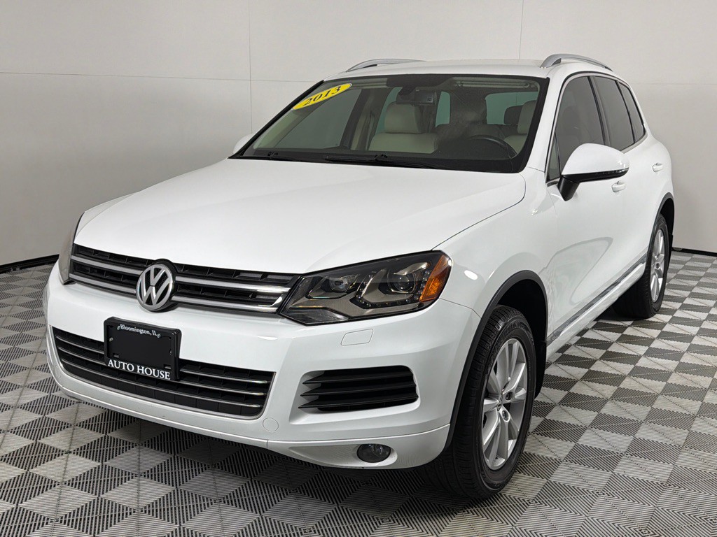2013 Volkswagen Touareg Image 10