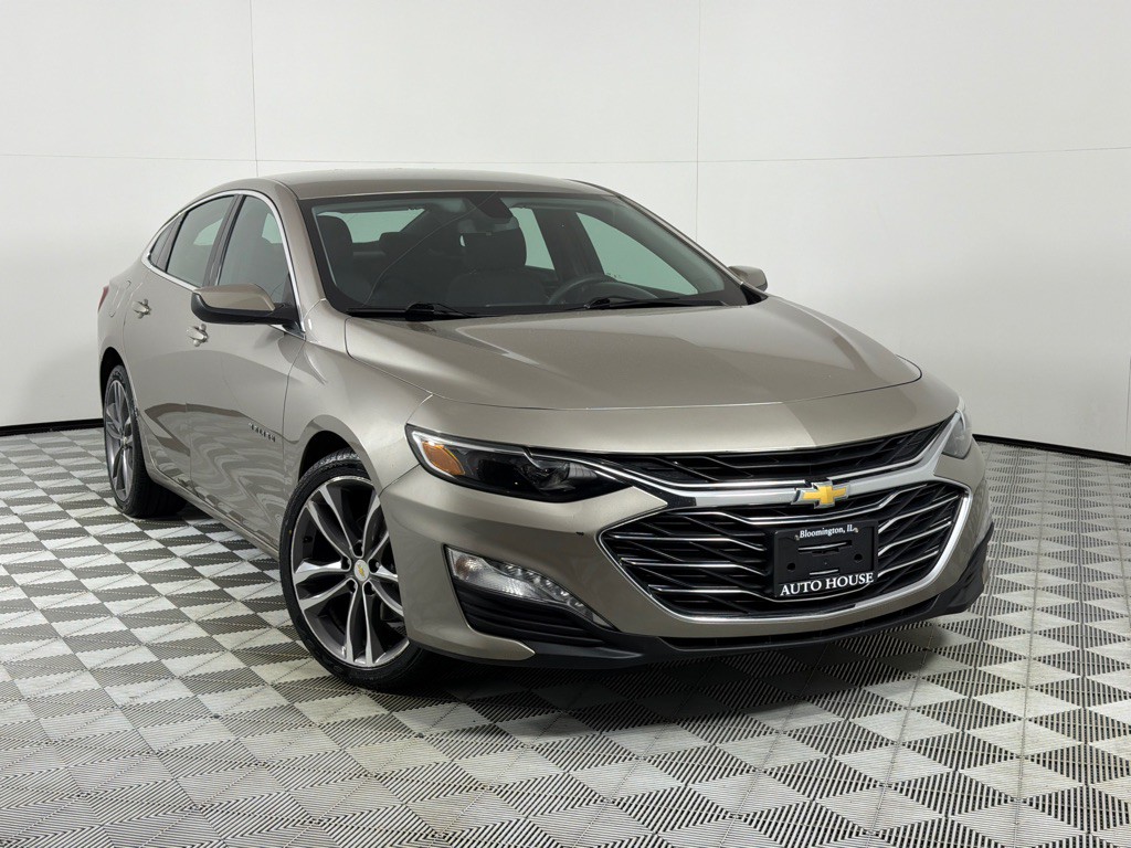 2022 Chevrolet Malibu Image 2