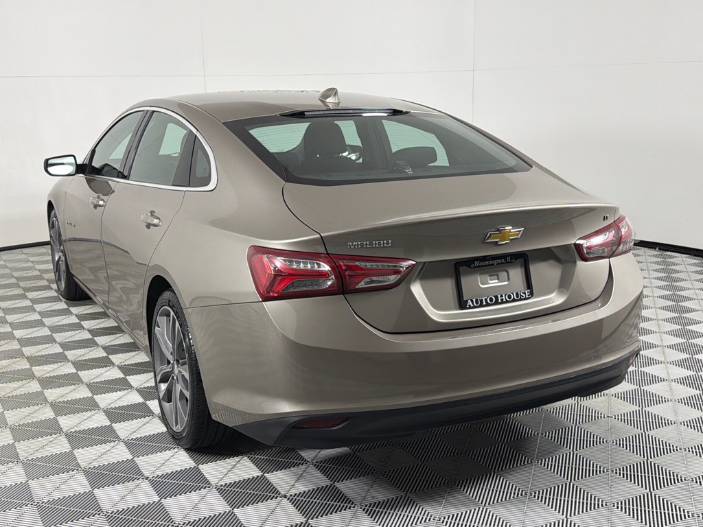 2022 Chevrolet Malibu Image 6