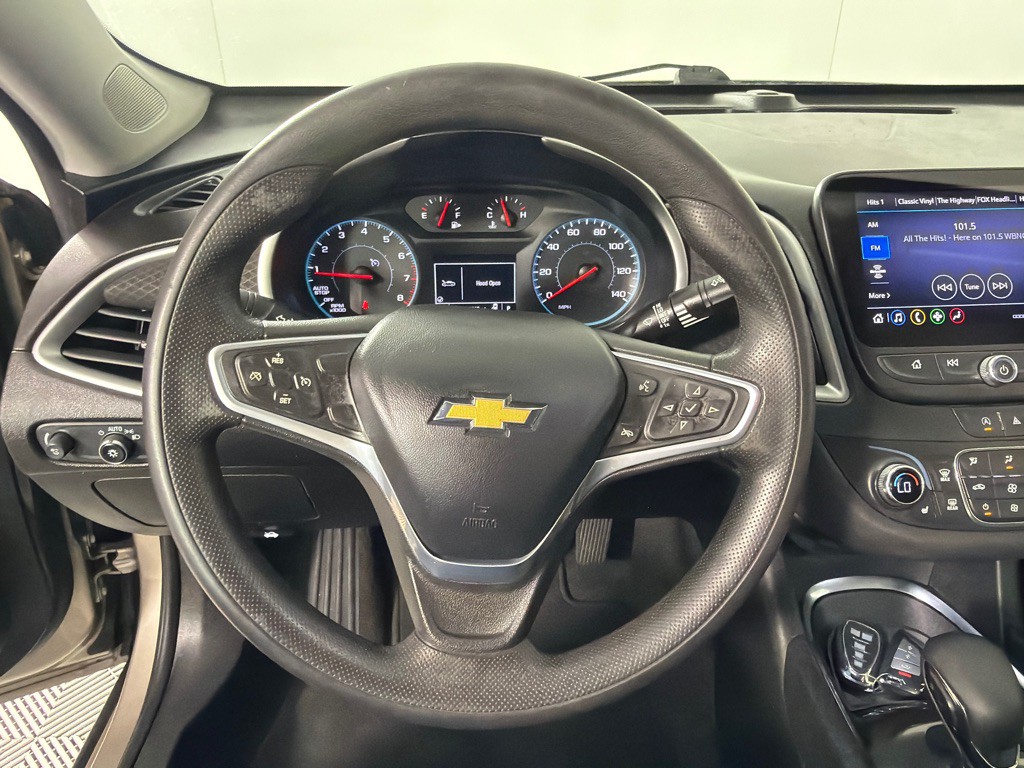 2022 Chevrolet Malibu Image 13