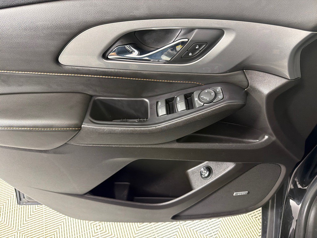 2018 Chevrolet Traverse Image 11
