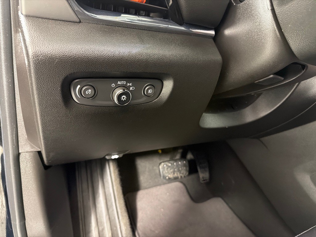 2018 Chevrolet Traverse Image 14