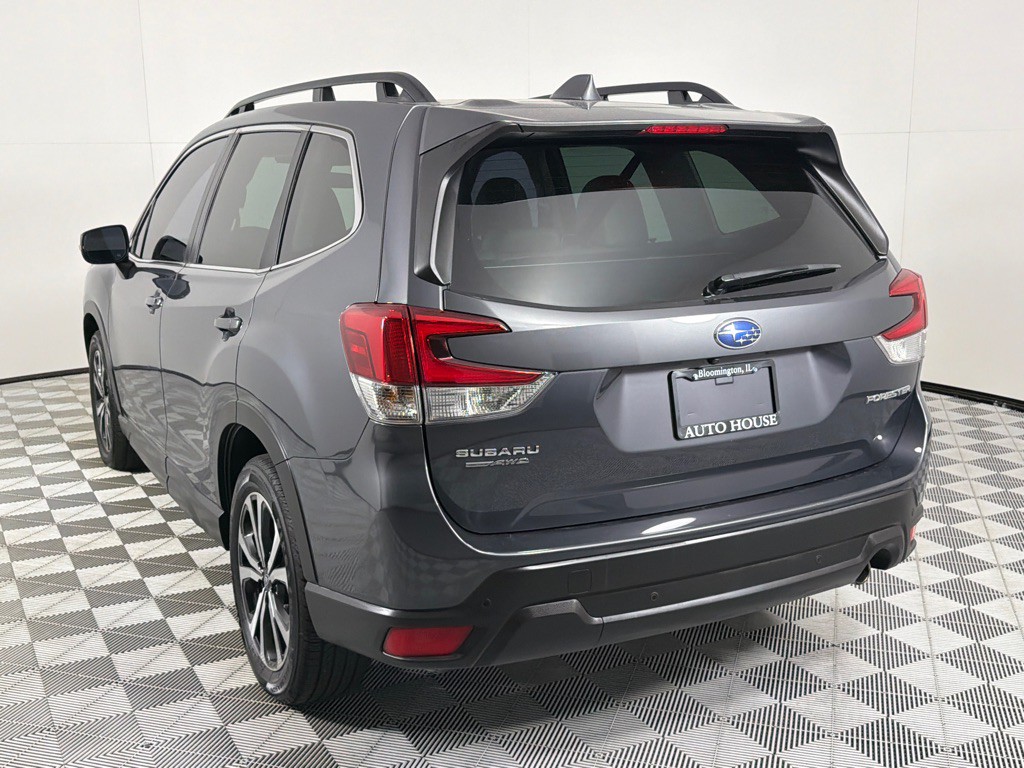 2023 Subaru Forester Image 6