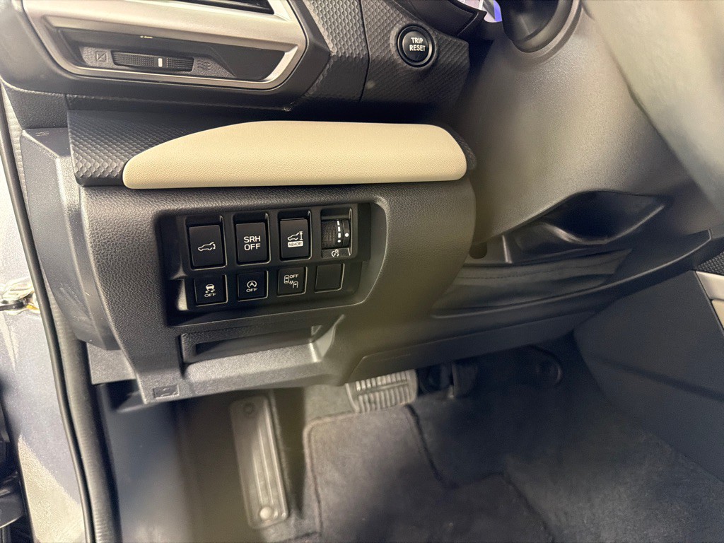 2023 Subaru Forester Image 12