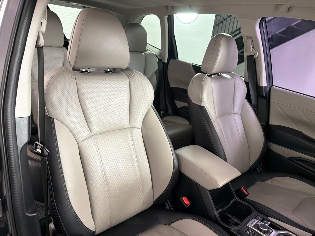 2023 Subaru Forester Image 24
