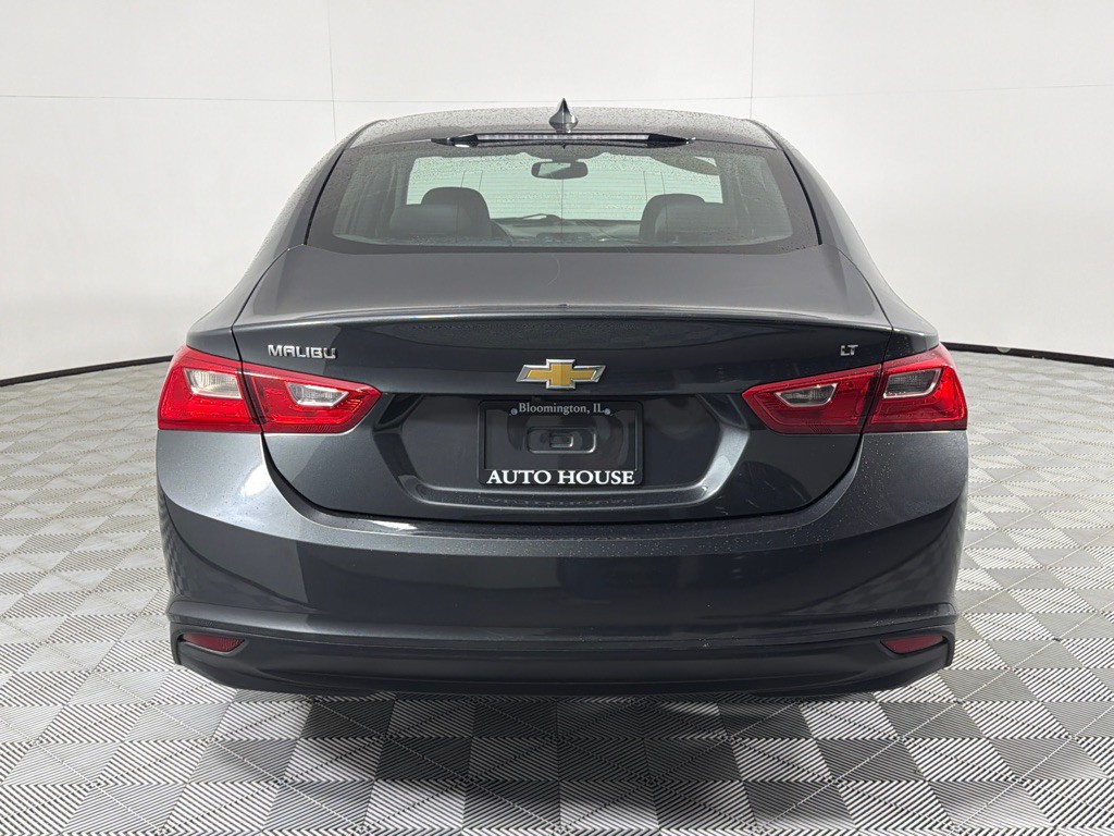 2018 Chevrolet Malibu Image 5
