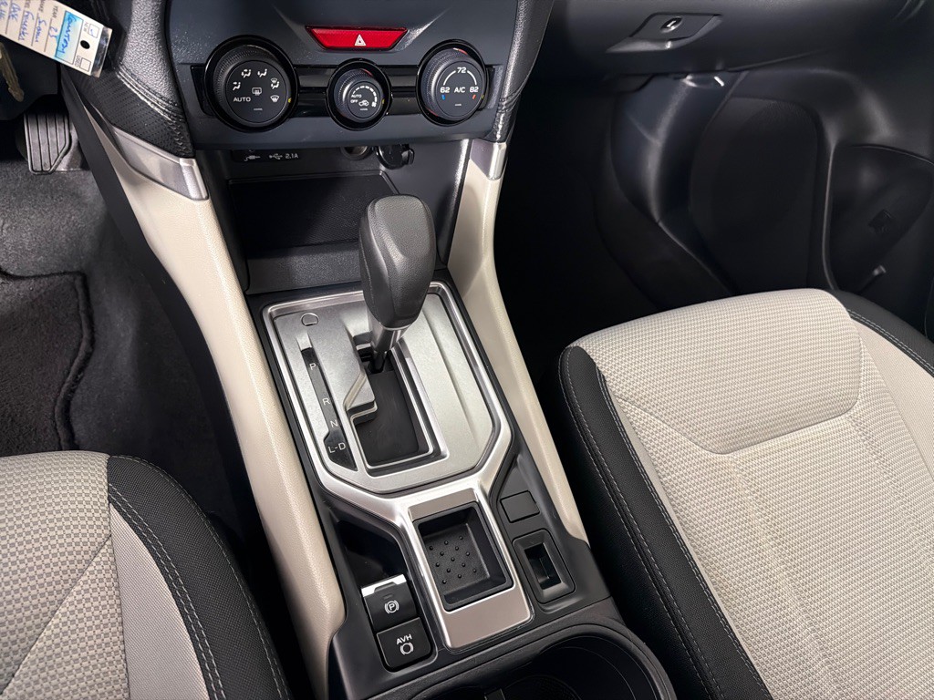 2023 Subaru Forester Image 18