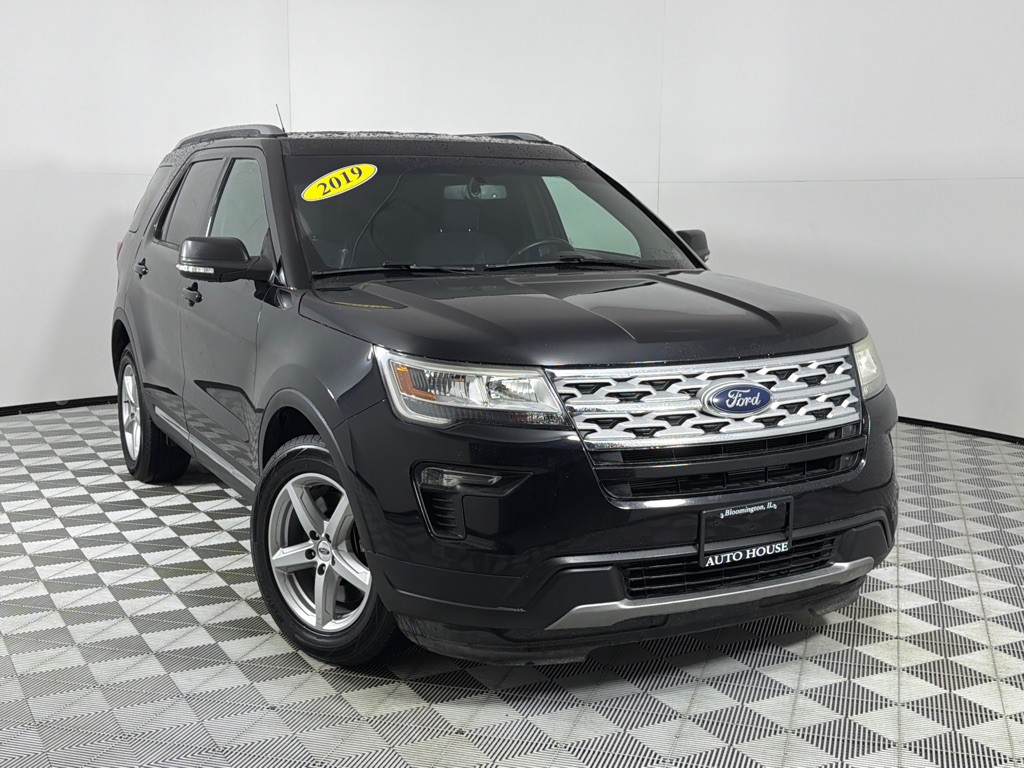 2019 Ford Explorer Image 2