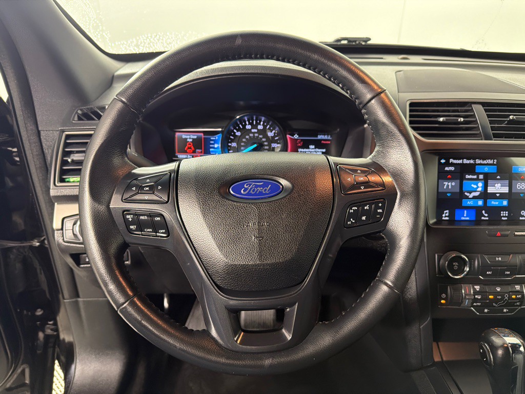 2019 Ford Explorer Image 14