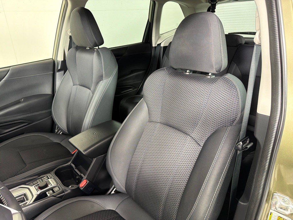 2023 Subaru Forester Image 12