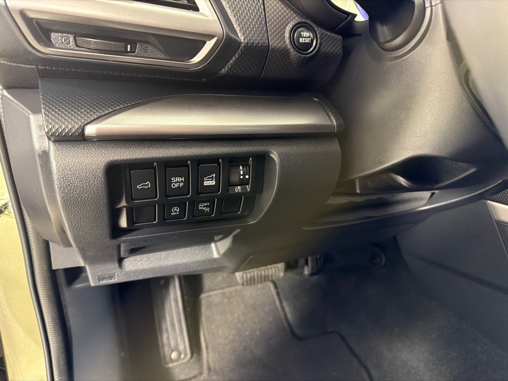 2023 Subaru Forester Image 14