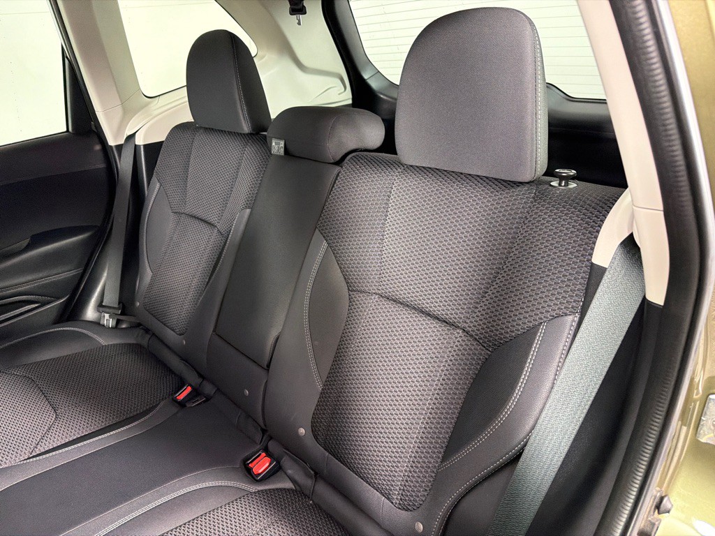 2023 Subaru Forester Image 20