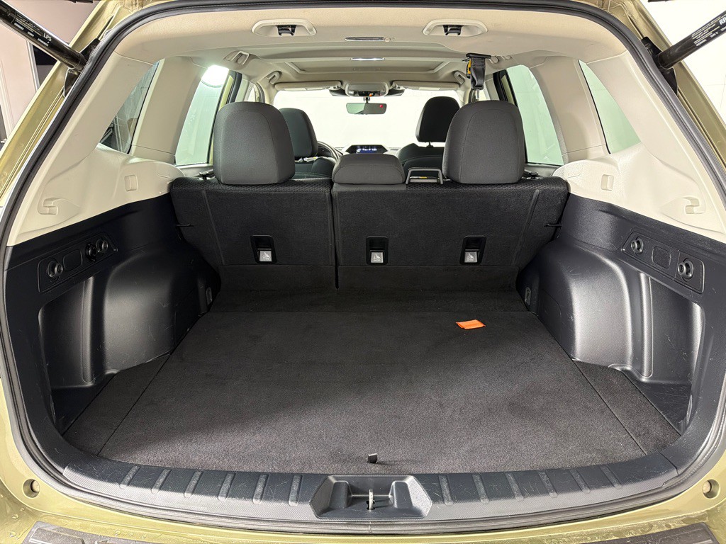 2023 Subaru Forester Image 21