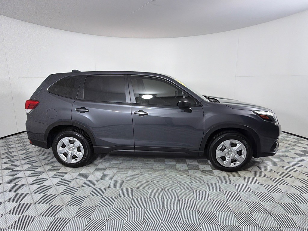 2022 Subaru Forester Image 4