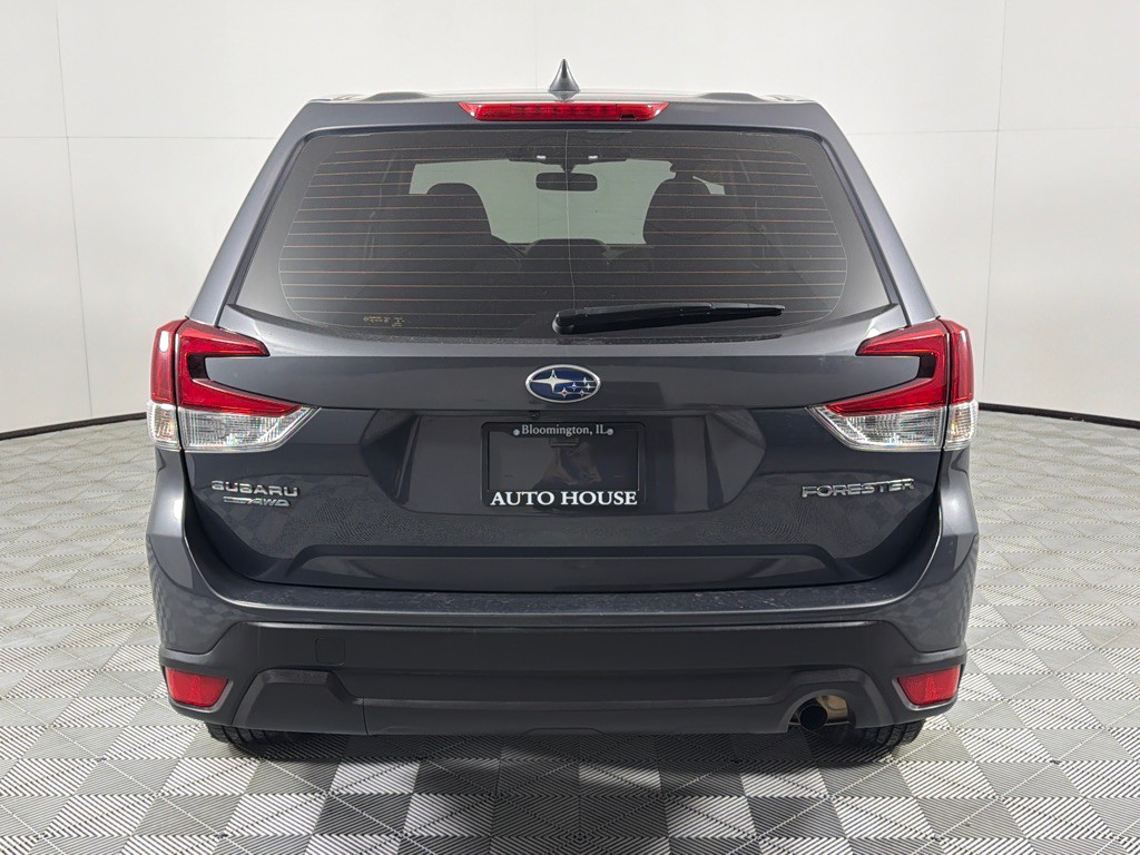 2022 Subaru Forester Image 6