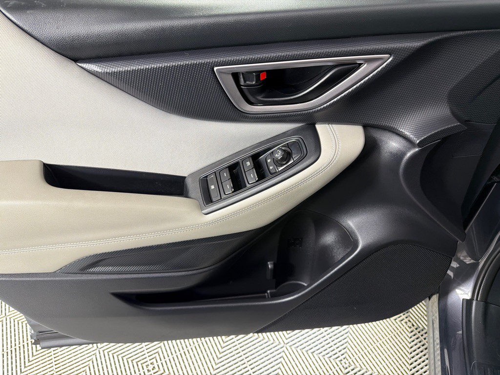 2022 Subaru Forester Image 9