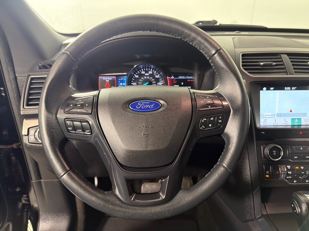 2018 Ford Explorer Image 16