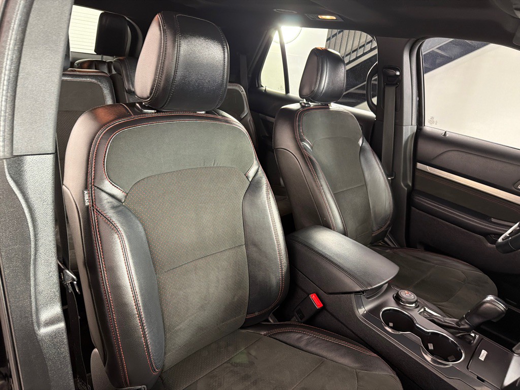 2018 Ford Explorer Image 27