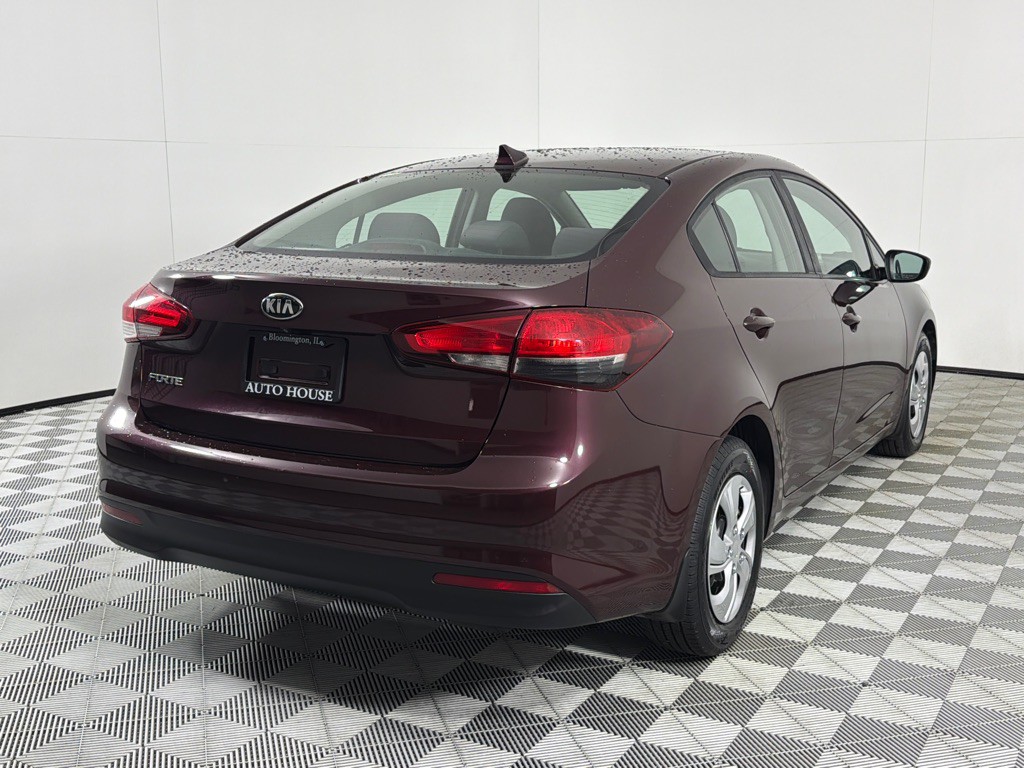 2018 Kia Forte Image 5