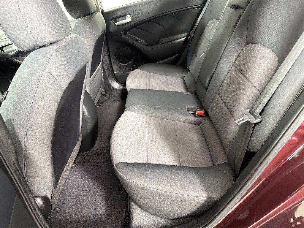 2018 Kia Forte Image 18