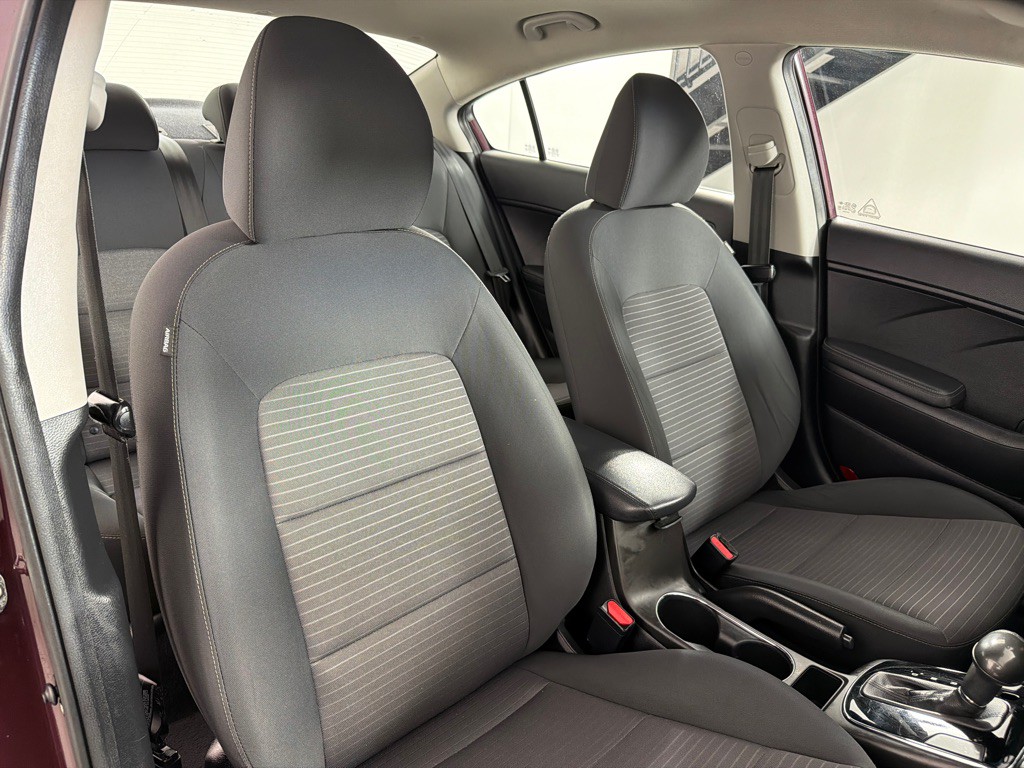2018 Kia Forte Image 23