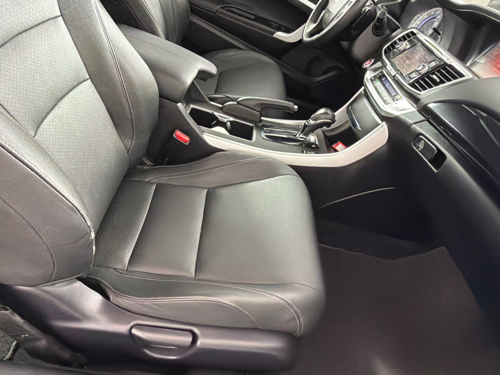 2013 Honda Accord Image 22