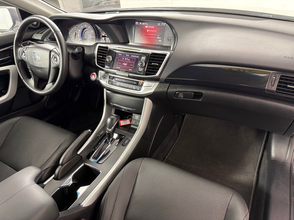 2013 Honda Accord Image 24
