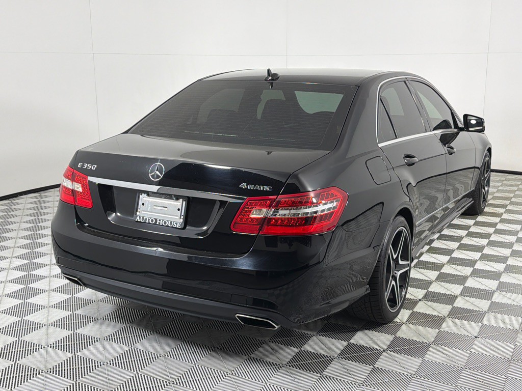 2011 Mercedes-Benz E-Class Image 5