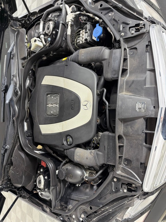 2011 Mercedes-Benz E-Class Image 27